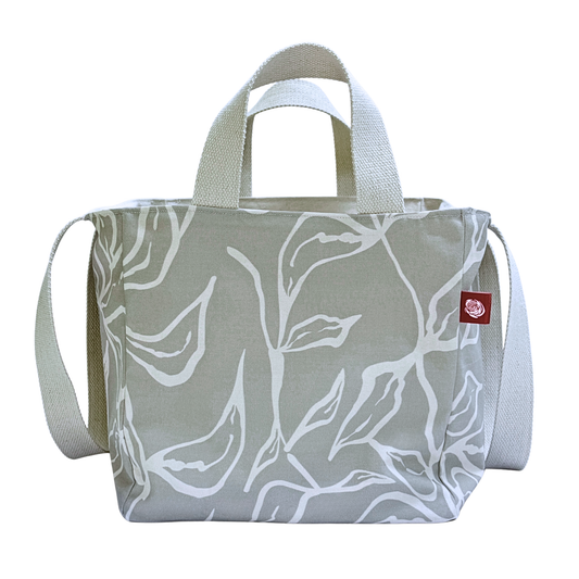 The EVERYWAY Market Tote, Basil in Moss